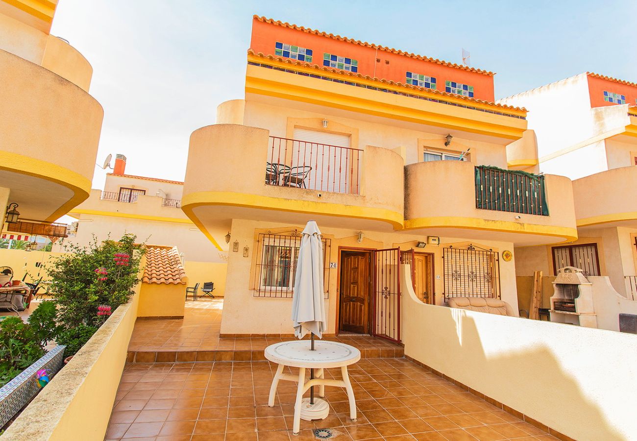 Таунхаус на La Zenia - 236 Sunny Duplex -Alicante Holiday