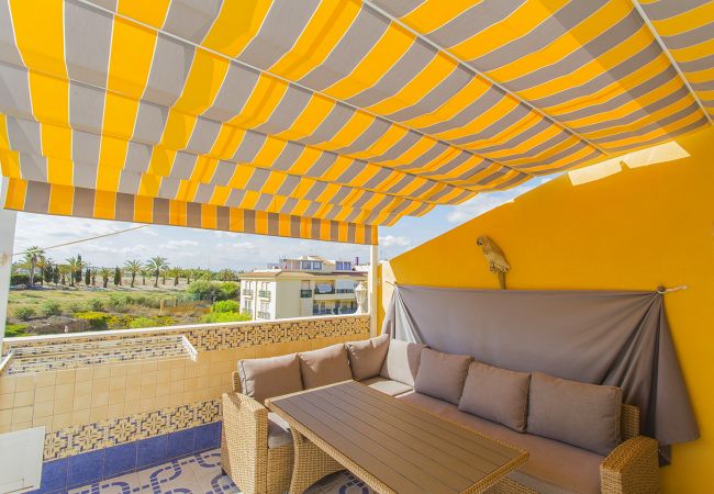 Апартаменты на Торревьеха / Torrevieja - 232 Lovely Mar Azul Alicante Holiday