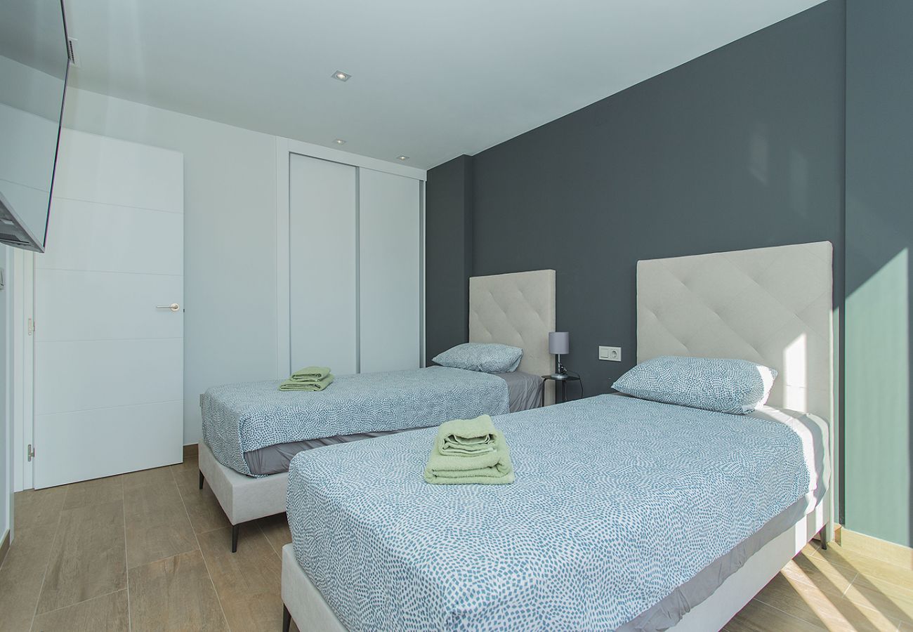 Вилла на Торревьеха / Torrevieja - 208 Luxury Villa  Pool Sauna Cinema - Alicante Hol