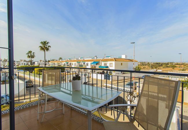 Апартаменты на Торревьеха / Torrevieja - 078 City Views- Alicante Holiday
