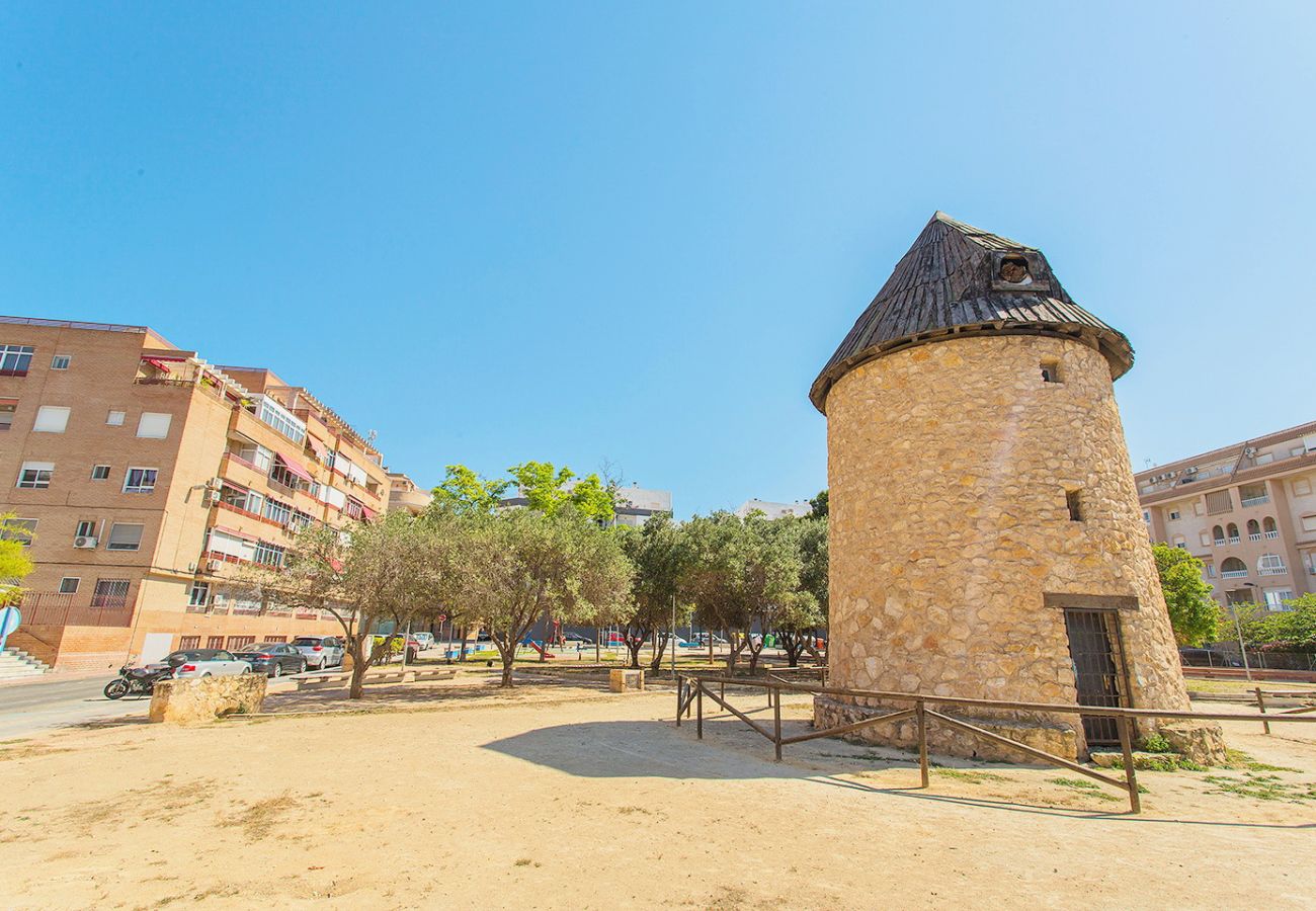 Апартаменты на Торревьеха / Torrevieja - 039 City Retreat - Alicante Holiday