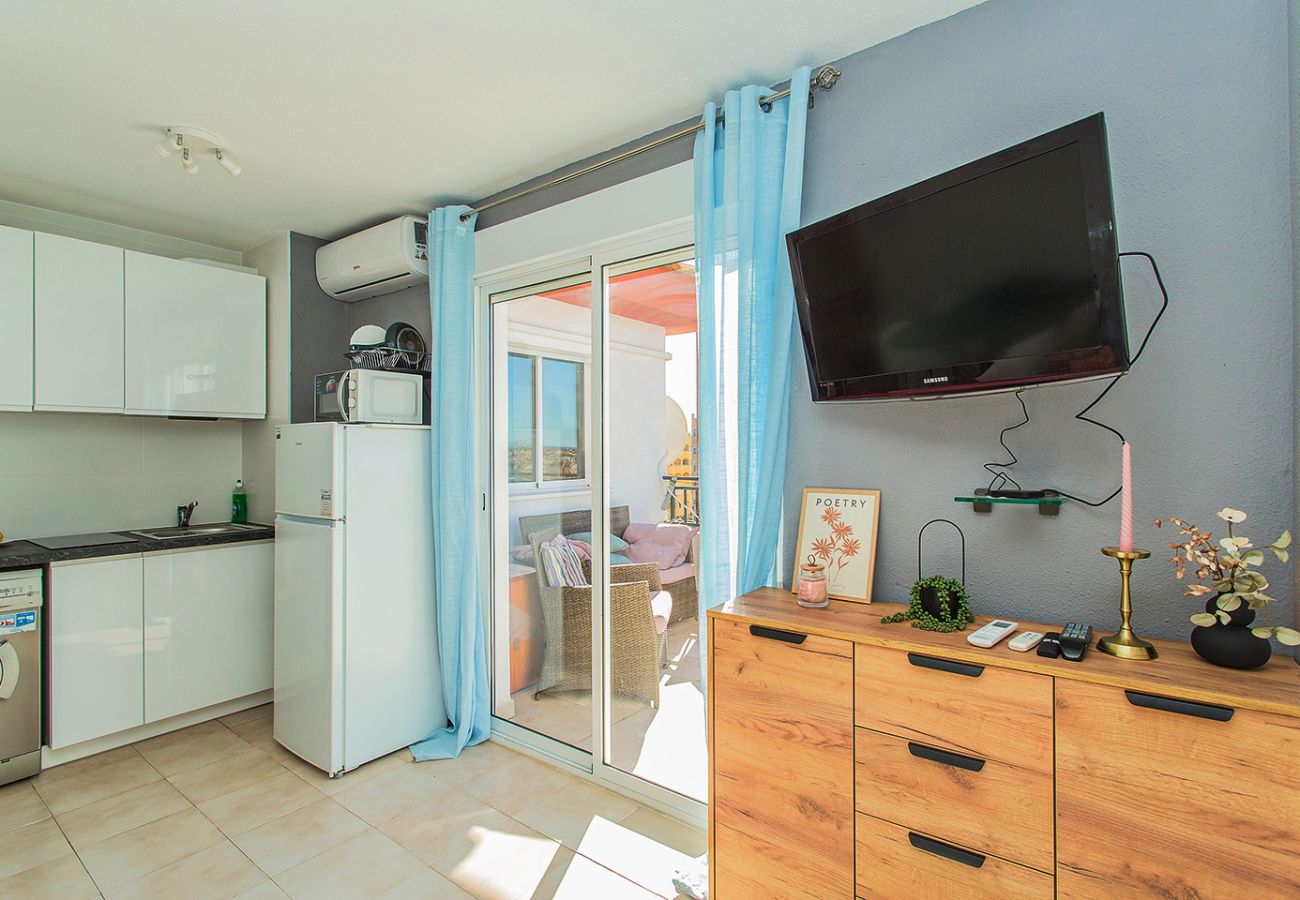 Апартаменты на Torrelamata - 011 TorreLaMata apartment- Alicante Holiday