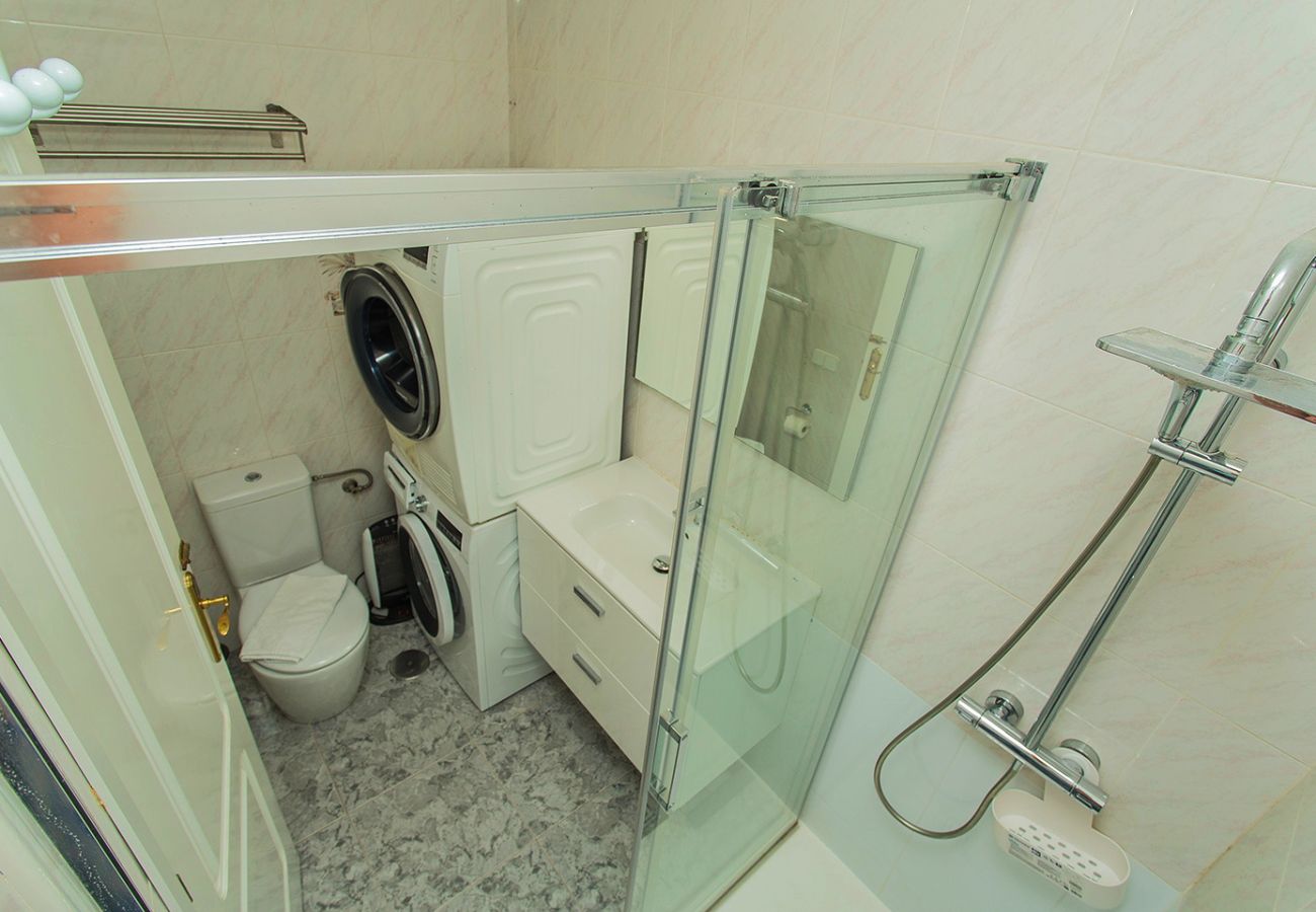 Апартаменты на Торревьеха / Torrevieja - 001 Lirio Apartment - Alicante Holiday