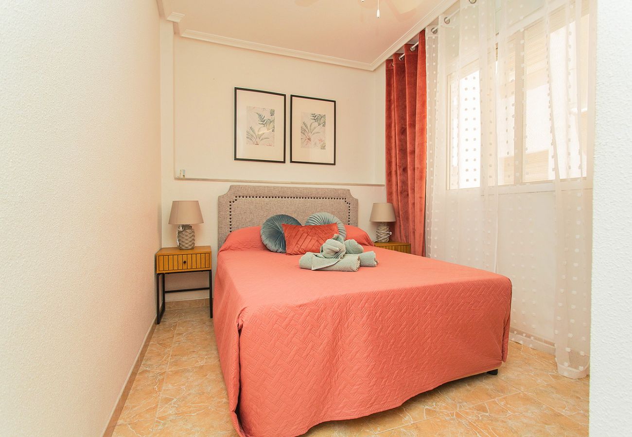 Апартаменты на Торревьеха / Torrevieja - 165 Comfortable apartment Alicante-Holiday