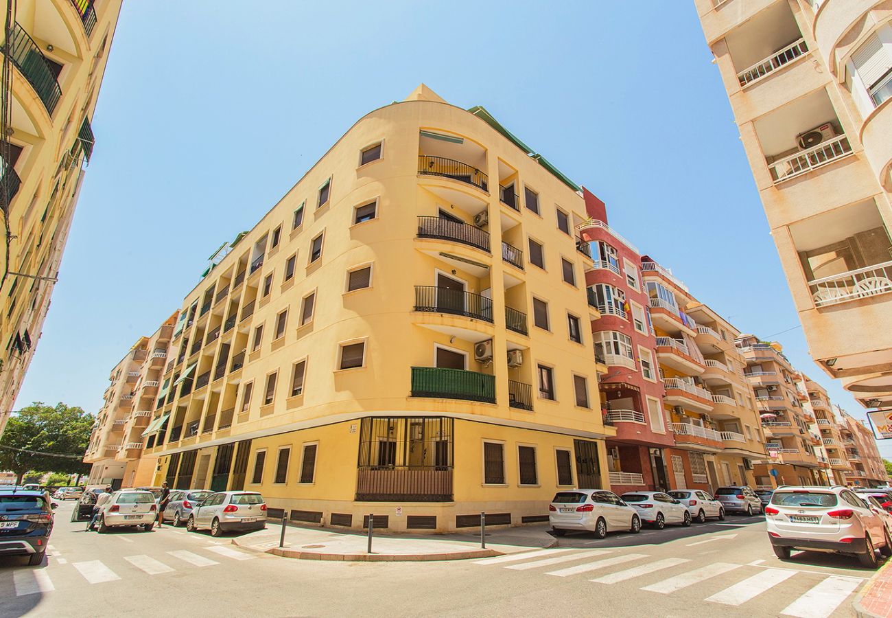 Апартаменты на Торревьеха / Torrevieja - 165 Comfortable apartment Alicante-Holiday