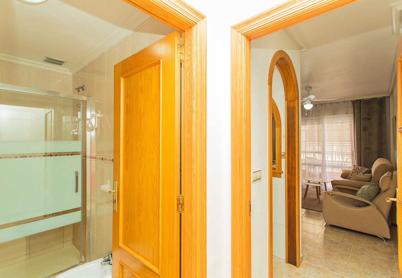 Апартаменты на Торревьеха / Torrevieja - 165 Comfortable apartment Alicante-Holiday