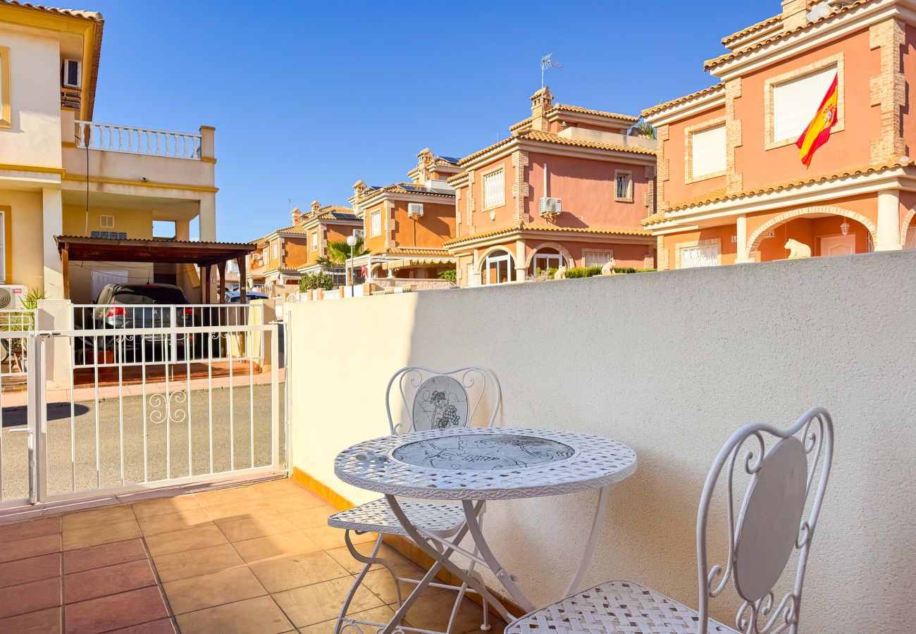 Бунгало на La Zenia - 200 Relax House- Alicante Holiday