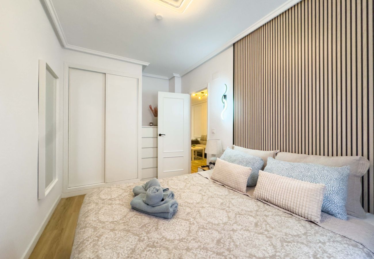 Апартаменты на Торревьеха / Torrevieja - 037 Modern Sweet Apartment - Alicante Holiday