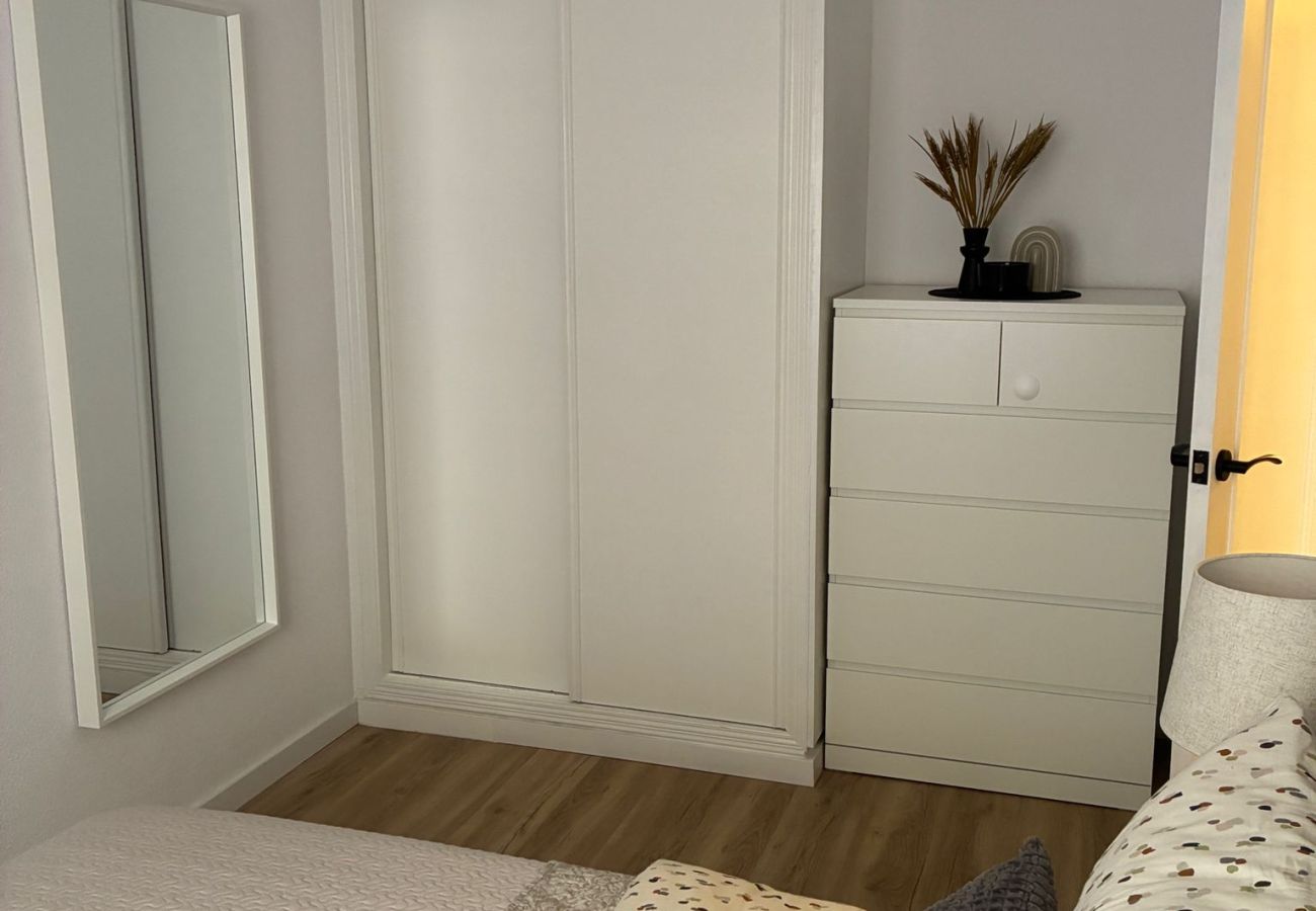 Апартаменты на Торревьеха / Torrevieja - 037 Modern Sweet Apartment - Alicante Holiday