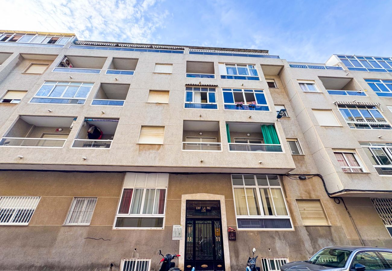 Апартаменты на Торревьеха / Torrevieja - 152 La Paz Apartment Alicante-Holiday