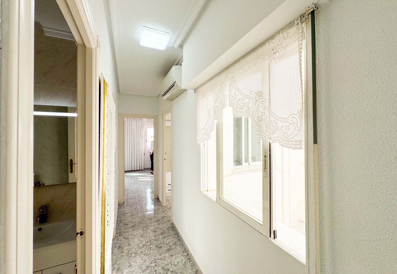 Апартаменты на Торревьеха / Torrevieja - 152 La Paz Apartment Alicante-Holiday