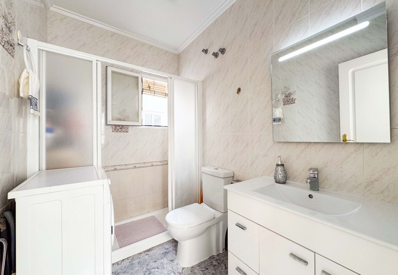 Апартаменты на Торревьеха / Torrevieja - 152 La Paz Apartment Alicante-Holiday