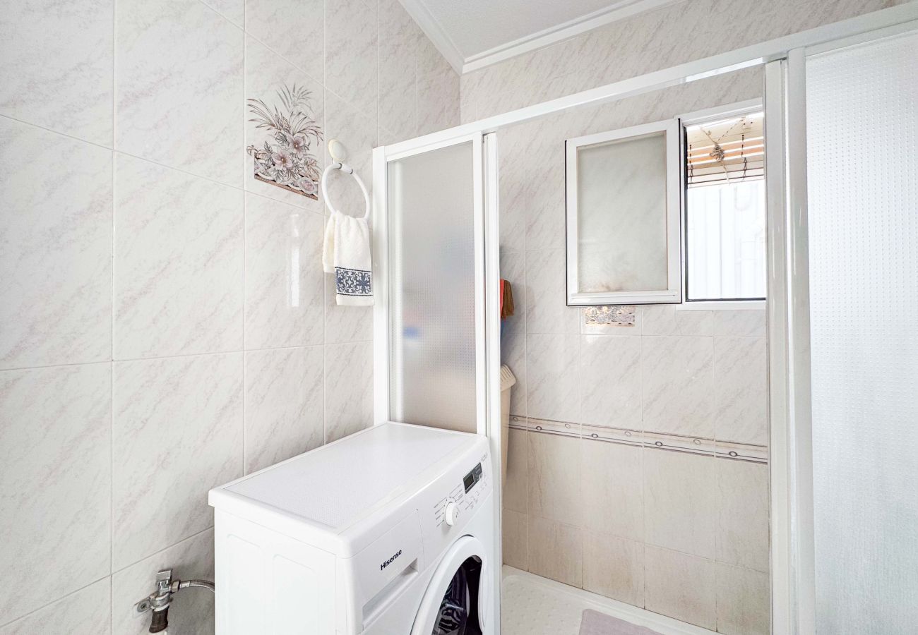 Апартаменты на Торревьеха / Torrevieja - 152 La Paz Apartment Alicante-Holiday