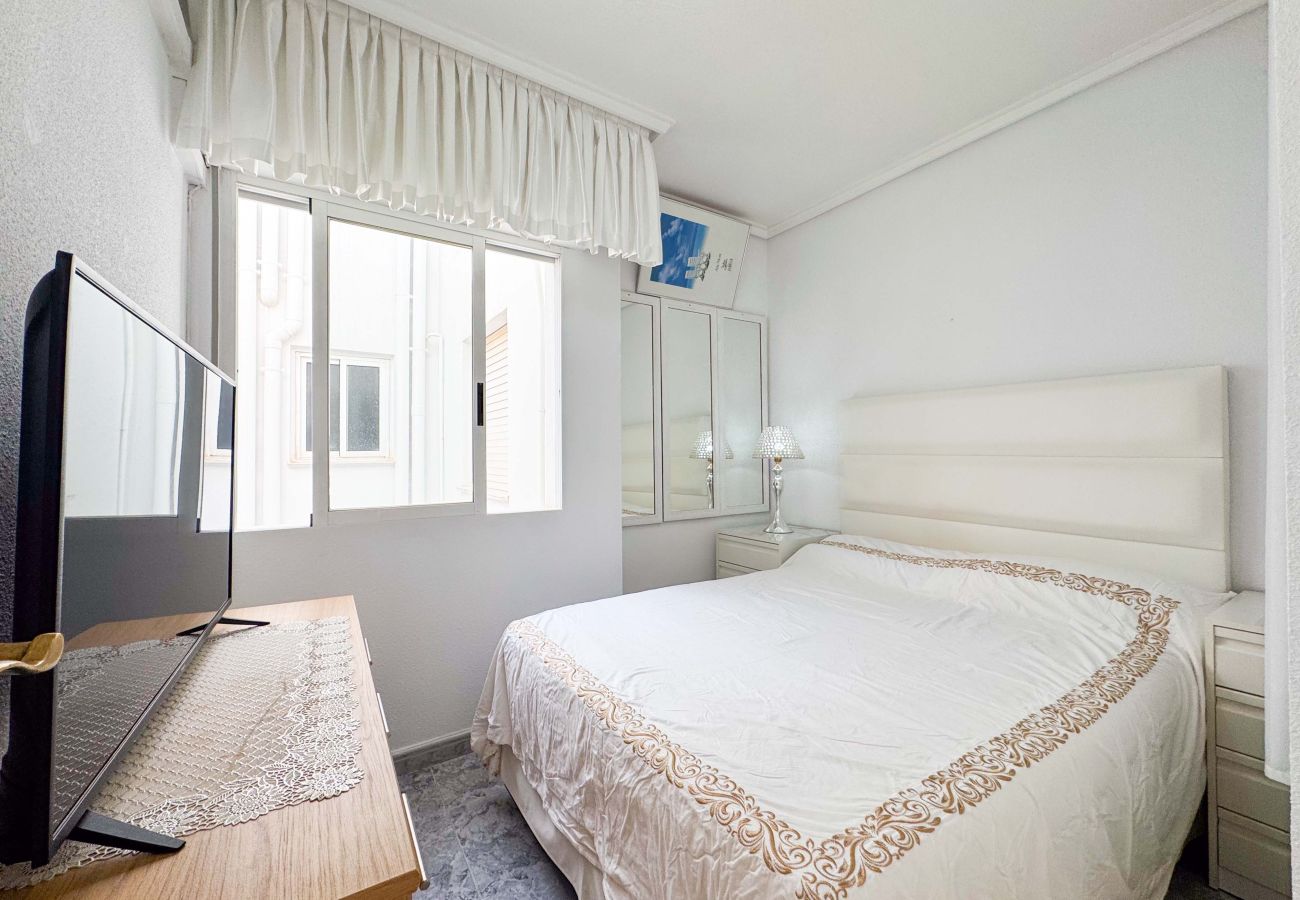Апартаменты на Торревьеха / Torrevieja - 152 La Paz Apartment Alicante-Holiday