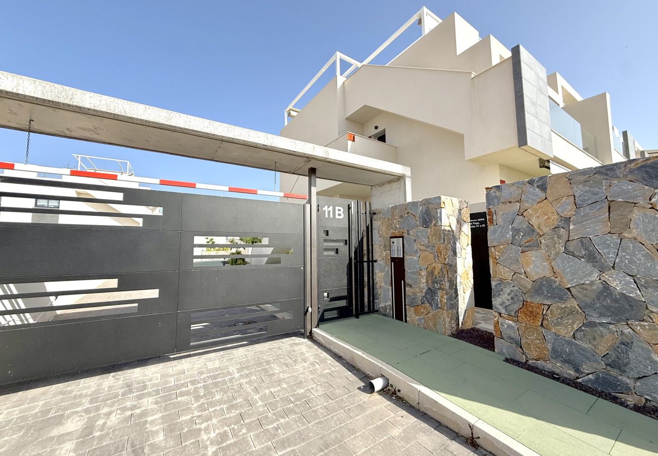 Апартаменты на Торревьеха / Torrevieja - 206 Luxury Apartment Alicante Holiday