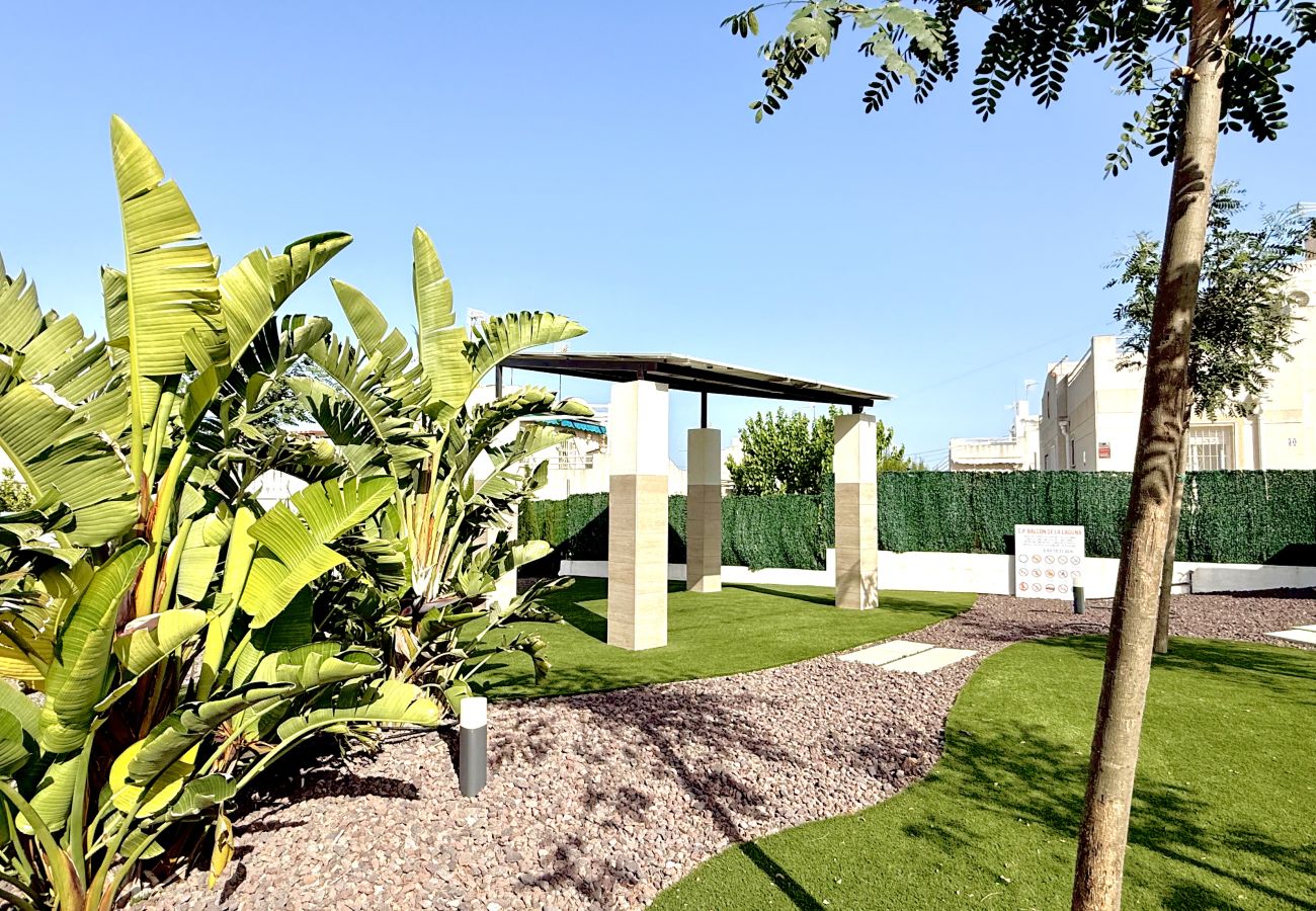 Апартаменты на Торревьеха / Torrevieja - 206 Luxury Apartment Alicante Holiday