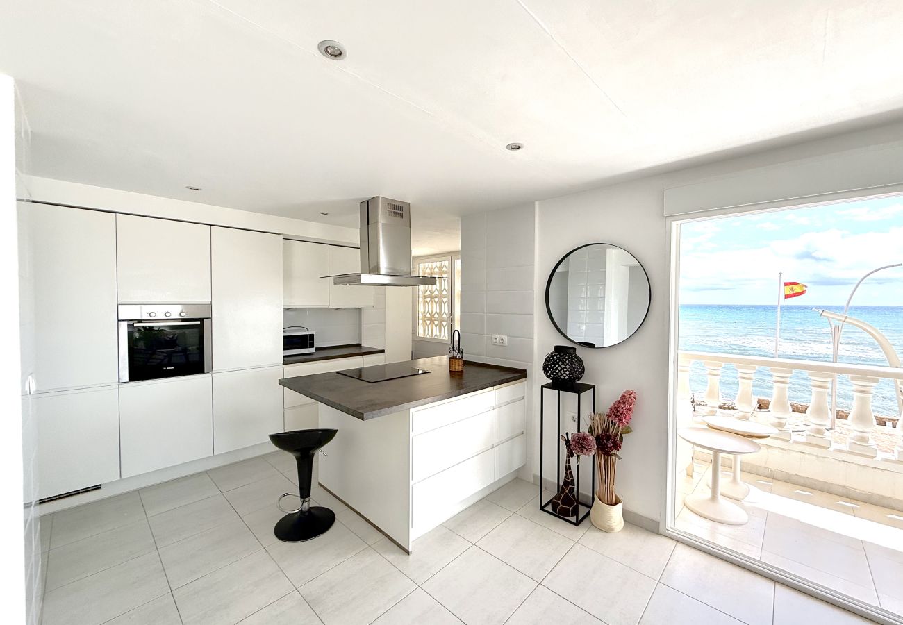 Апартаменты на Торревьеха / Torrevieja - 003 Modern Seaview- Alicante Holiday