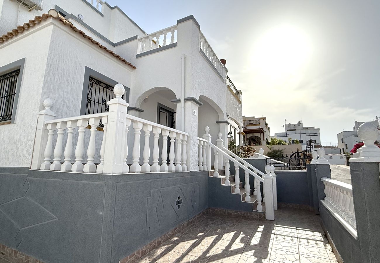 Вилла на Торревьеха / Torrevieja - 205 Dream Hills 2 Alicante Holiday