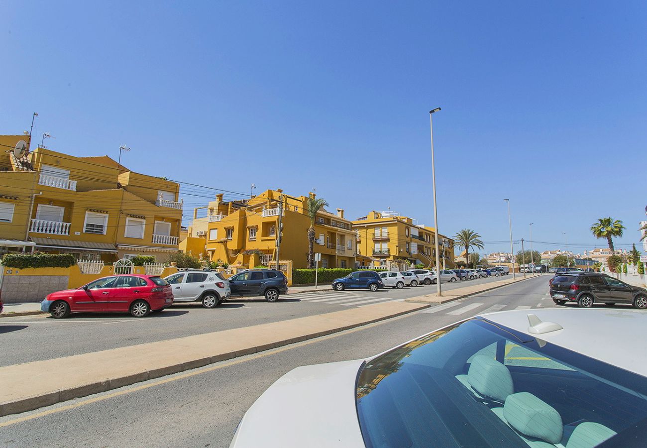 Бунгало на Торревьеха / Torrevieja - 229 Lovely Home in Mar Azul Alicante-Holiday