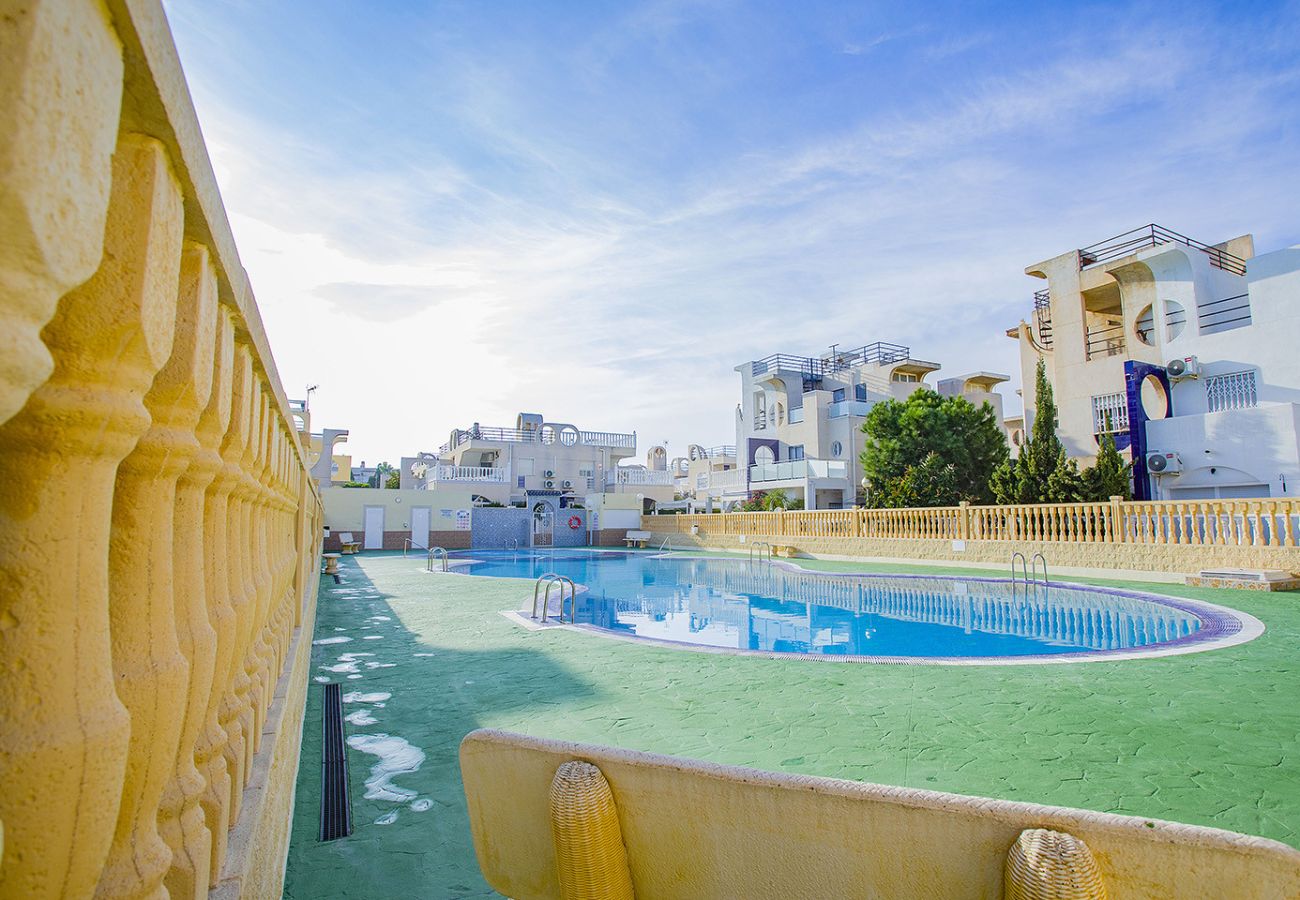 Апартаменты на Торревьеха / Torrevieja - 015 Dunas Sol Terrace - alicante holiday